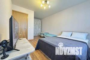 1-к квартира, посуточно, 39м2, 3/10 этаж