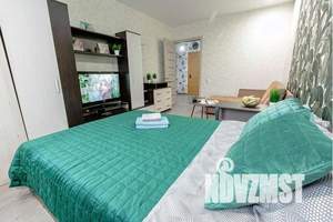 1-к квартира, посуточно, 42м2, 1/10 этаж