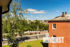 1-к квартира, посуточно, 40м2, 3/3 этаж