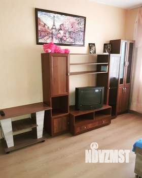 1-к квартира, посуточно, 39м2, 3/10 этаж