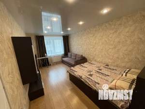 1-к квартира, посуточно, 37м2, 4/10 этаж