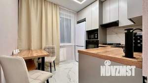 1-к квартира, посуточно, 42м2, 1/1 этаж