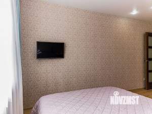 2-к квартира, посуточно, 74м2, 4/10 этаж