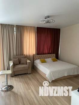 Студия квартира, посуточно, 48м2, 7/15 этаж