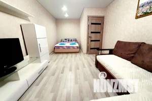 1-к квартира, посуточно, 45м2, 8/10 этаж