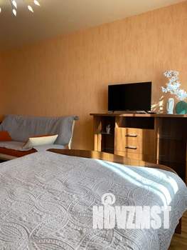 1-к квартира, посуточно, 38м2, 10/10 этаж