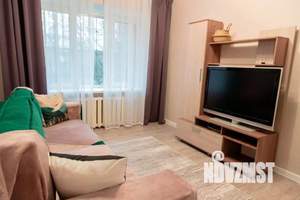 2-к квартира, посуточно, 41м2, 1/1 этаж