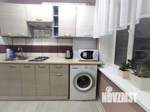 1-к квартира, посуточно, 35м2, 3/9 этаж