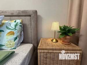 1-к квартира, посуточно, 42м2, 7/10 этаж