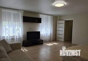 2-к квартира, посуточно, 65м2, 2/2 этаж