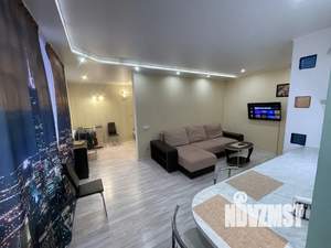 Студия квартира, посуточно, 40м2, 3/5 этаж