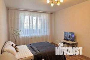 1-к квартира, посуточно, 39м2, 3/10 этаж