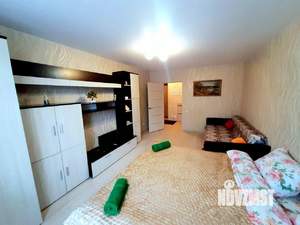 1-к квартира, посуточно, 43м2, 1/1 этаж