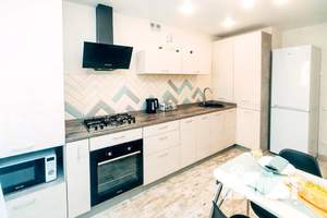 1-к квартира, посуточно, 45м2, 2/10 этаж