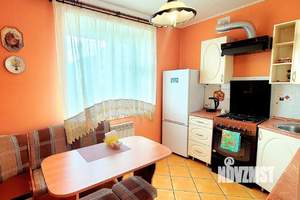 2-к квартира, посуточно, 60м2, 1/1 этаж