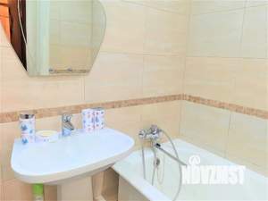 1-к квартира, посуточно, 47м2, 2/10 этаж