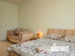 1-к квартира, посуточно, 42м2, 1/1 этаж