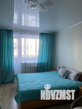 1-к квартира, посуточно, 35м2, 1/1 этаж