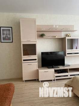 1-к квартира, посуточно, 55м2, 6/8 этаж