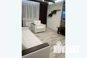 2-к квартира, посуточно, 47м2, 9/10 этаж