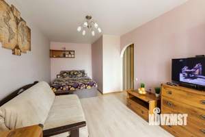 1-к квартира, посуточно, 42м2, 1/1 этаж