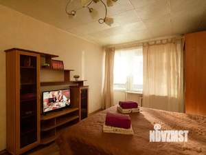 1-к квартира, посуточно, 42м2, 7/9 этаж