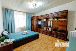 2-к квартира, посуточно, 54м2, 1/1 этаж