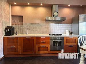 1-к квартира, посуточно, 55м2, 1/1 этаж
