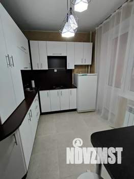 1-к квартира, посуточно, 40м2, 4/10 этаж