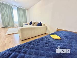 1-к квартира, посуточно, 42м2, 6/9 этаж