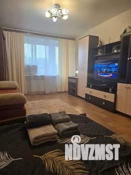 1-к квартира, посуточно, 36м2, 8/9 этаж