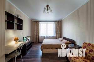 1-к квартира, посуточно, 42м2, 7/10 этаж