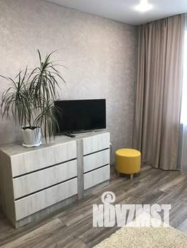 1-к квартира, посуточно, 38м2, 5/10 этаж