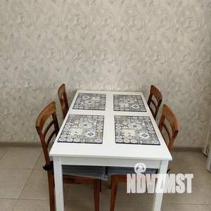 1-к квартира, посуточно, 47м2, 6/10 этаж