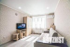 1-к квартира, посуточно, 44м2, 4/10 этаж