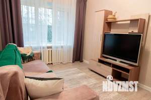 2-к квартира, посуточно, 41м2, 1/1 этаж