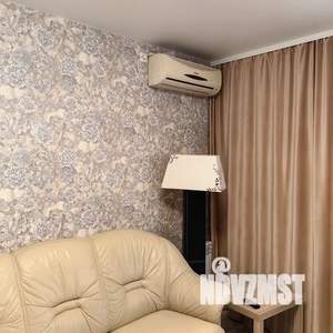 1-к квартира, посуточно, 47м2, 6/10 этаж