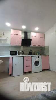 Студия квартира, посуточно, 14м2, 2/5 этаж