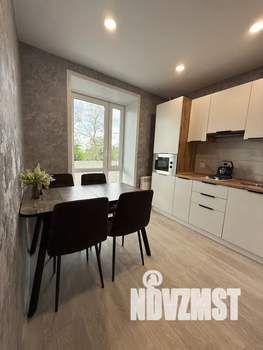 1-к квартира, посуточно, 39м2, 4/5 этаж