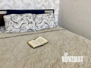 1-к квартира, посуточно, 42м2, 2/10 этаж