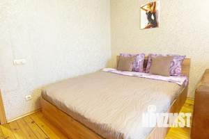 1-к квартира, посуточно, 42м2, 1/1 этаж