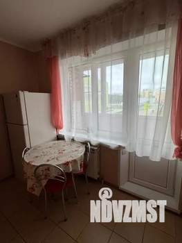 1-к квартира, посуточно, 36м2, 3/10 этаж