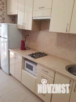 1-к квартира, посуточно, 44м2, 1/1 этаж