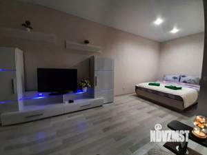 1-к квартира, посуточно, 47м2, 8/10 этаж