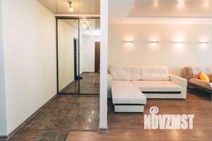 Студия квартира, посуточно, 45м2, 8/19 этаж