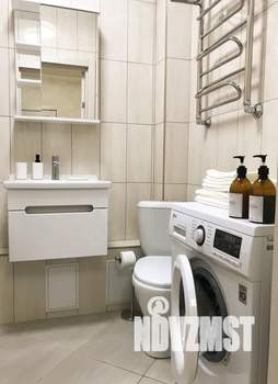 1-к квартира, посуточно, 42м2, 2/9 этаж