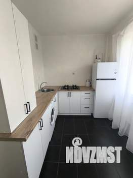 1-к квартира, посуточно, 40м2, 4/10 этаж