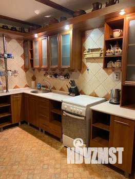 3-к квартира, посуточно, 94м2, 1/9 этаж