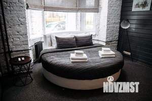 2-к квартира, посуточно, 48м2, 1/1 этаж