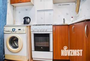 2-к квартира, посуточно, 50м2, 1/5 этаж